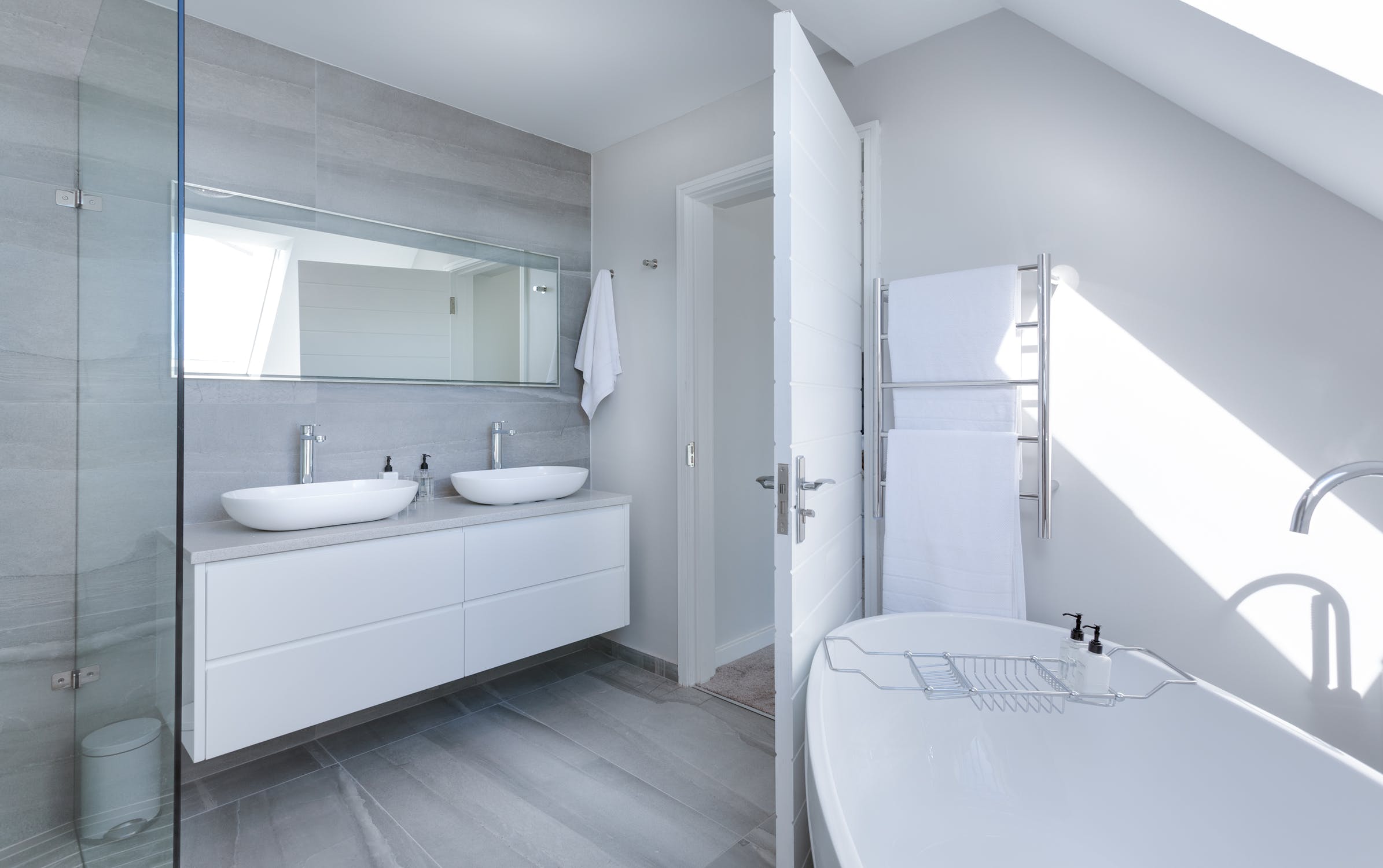 BATHROOM(バスルーム)